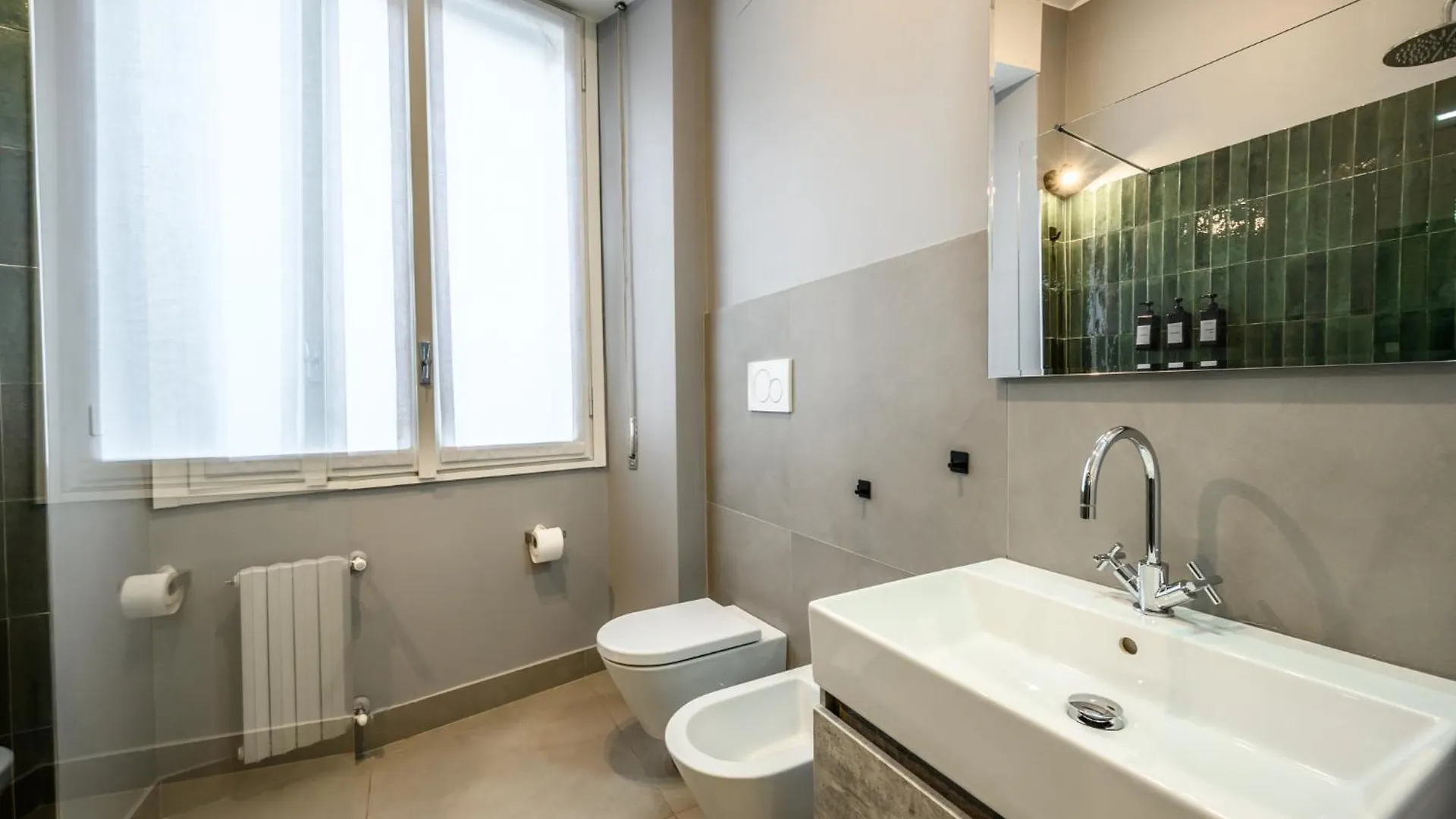 Stylish Loft & Luxury Studio In Duomo Brera Milan Italy